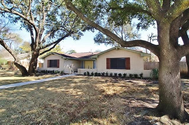 Photo - 1610 Alexander Dr