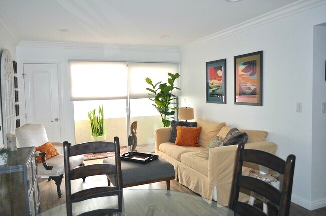 Photo - 1600 Ardmore Ave Unit 219