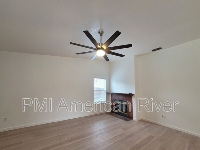 Photo - 4405 Dusham Cir