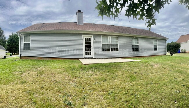 Photo - 1022 Windsor Dr