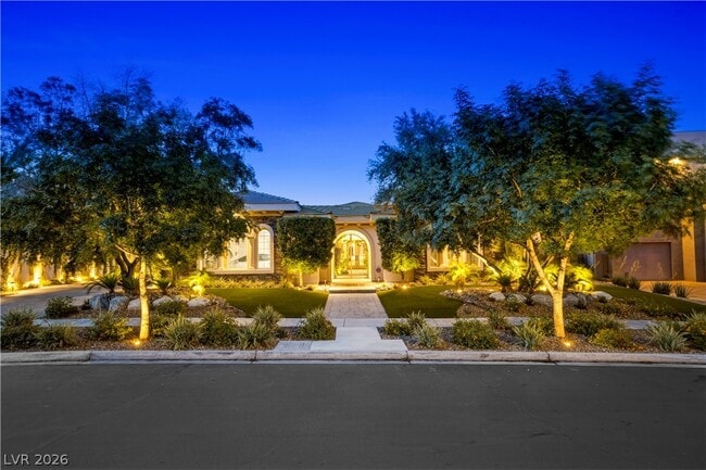 Building Photo - 9320 Tournament Canyon Dr