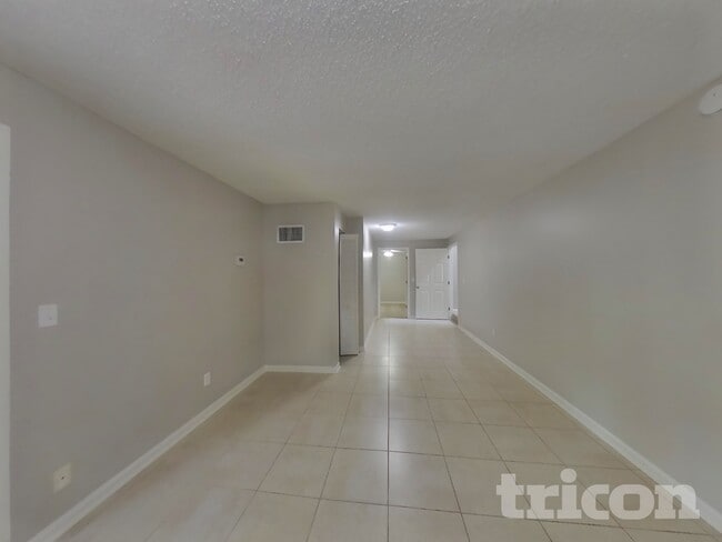 3382 Millcrest Pl