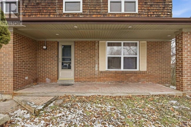 Photo - 69 Lorraine Crescent