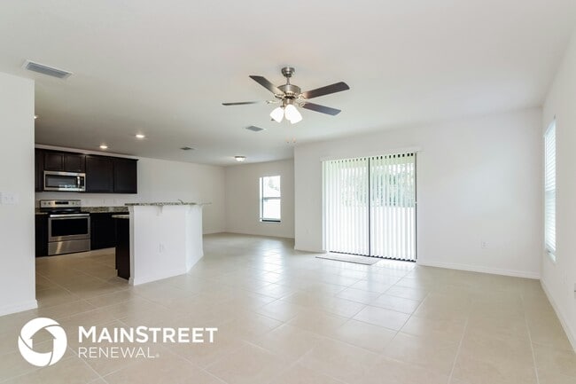 Photo - 8512 Silverbell Loop