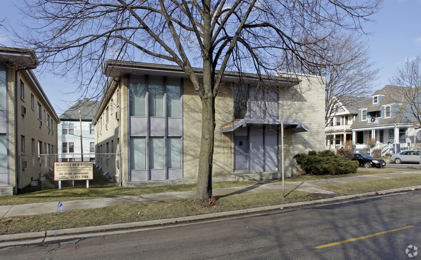 Photo - 1945 N Oakland Ave Apartments