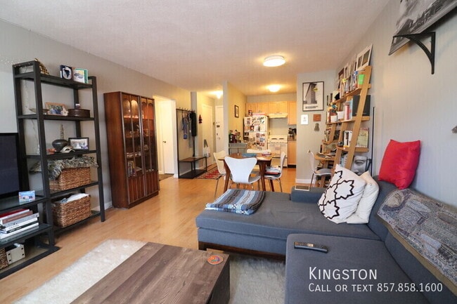 Photo - 15 Walbridge St Unidad 34R