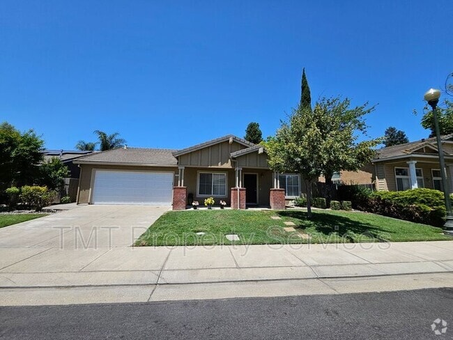 Building Photo - 3533 Des Moines Dr Rental