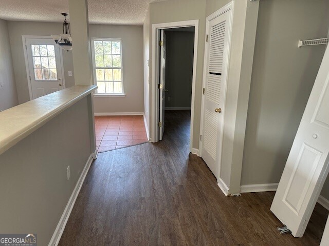 Photo - 1629 Hallmark Hills Dr