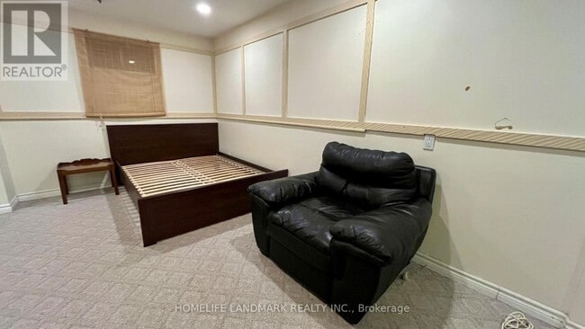 Photo - 29 W Borough St