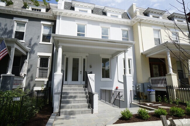 Building Photo - 2605 11th St NW Unit A Rental