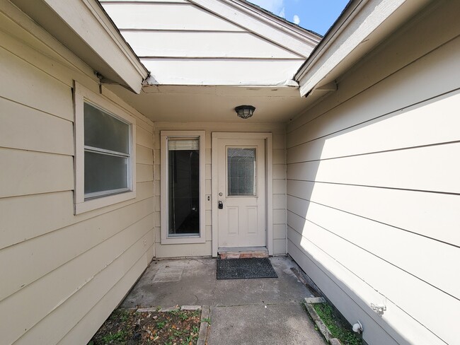 Photo - 2710 Quail Creek Dr