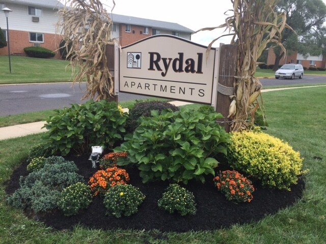 Rydal Apartments