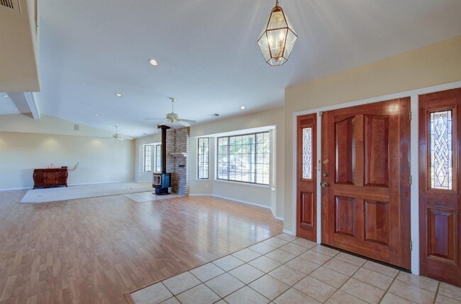 Photo - 19580 Watts Valley Rd