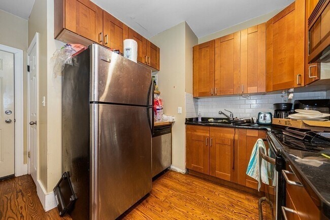 Photo - 1564 Tremont St Unit 1