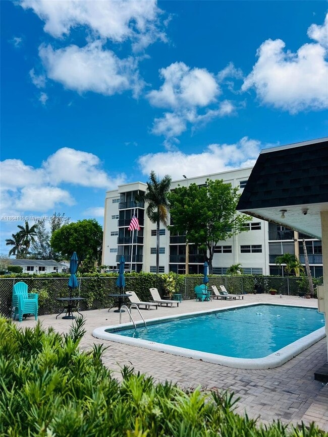 Photo - 220 SW 9th Ave Condo Unit 117