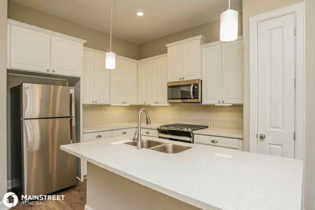 Photo - 5113 Royal Heath Dr