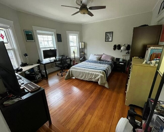 39 Hall Ave Unit 2