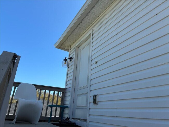 Photo - 2651 Bayside Dr S