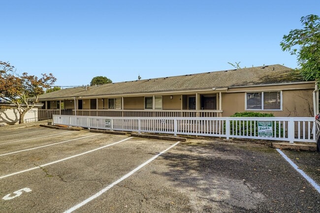Sunrise Apartments