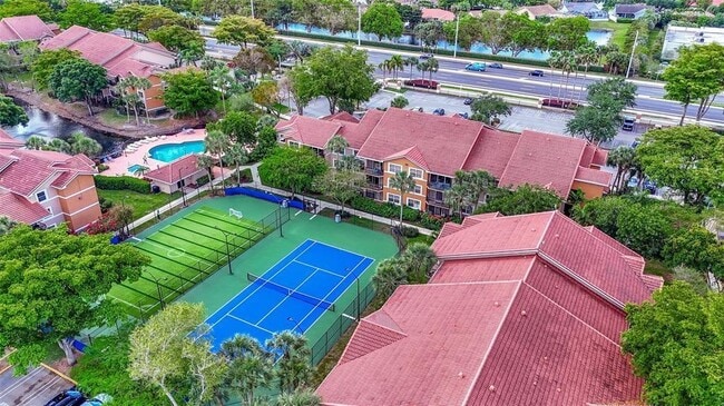 Photo - 8701 Wiles Rd Condo Unit 305