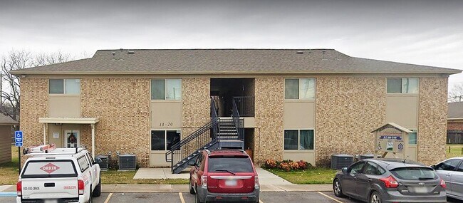 Photo - 108 W Godley Ave