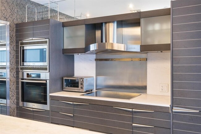 Photo - 200 Biscayne Blvd Way Unit 4707