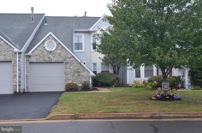 Photo - 3 Nathan Ct Townhome