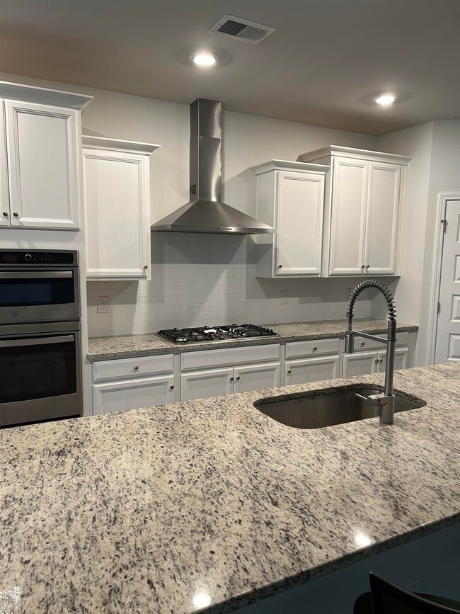 Photo - 2404 Blue Crane Cir