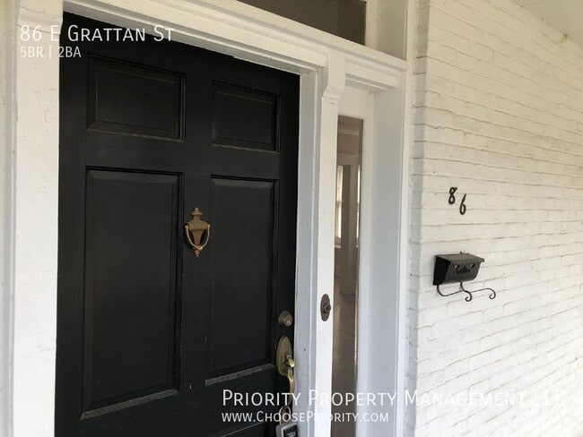 Photo - 86 E Grattan St