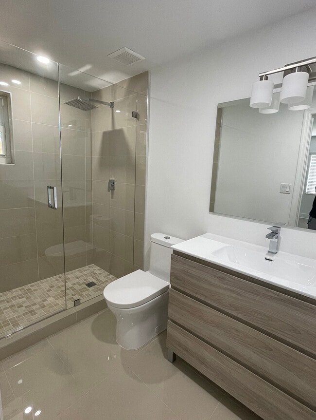 Photo - 607 Velarde Ave