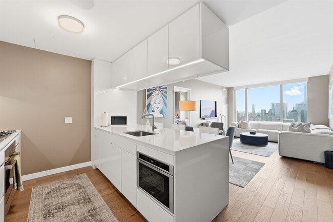 Photo - 99 Hudson St Unit 4308