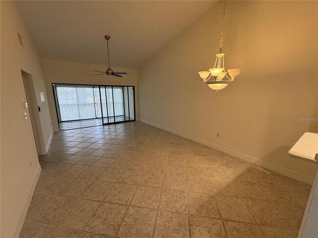 2275 S McCall Rd Unit 201