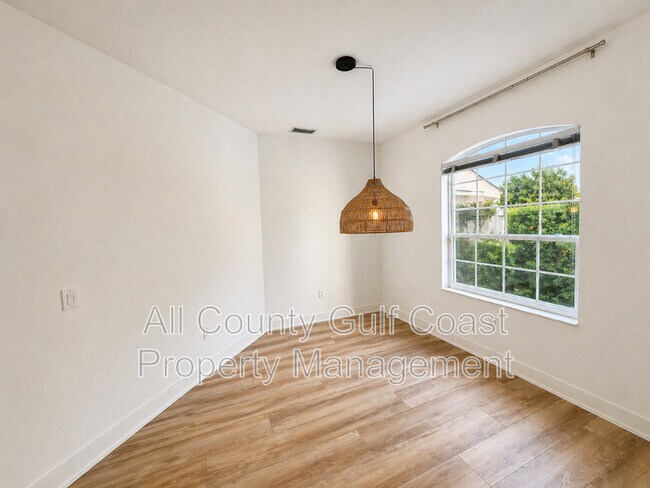 Photo - 11318 Pine Lilly Pl