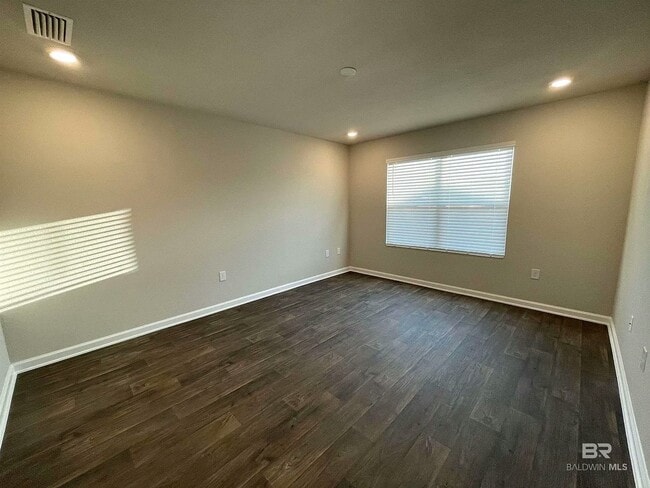 Photo - 20651 Mercury Dr