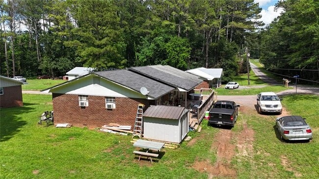 120 Foothill Dr