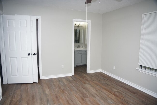 Photo - 4122 Tiffin St