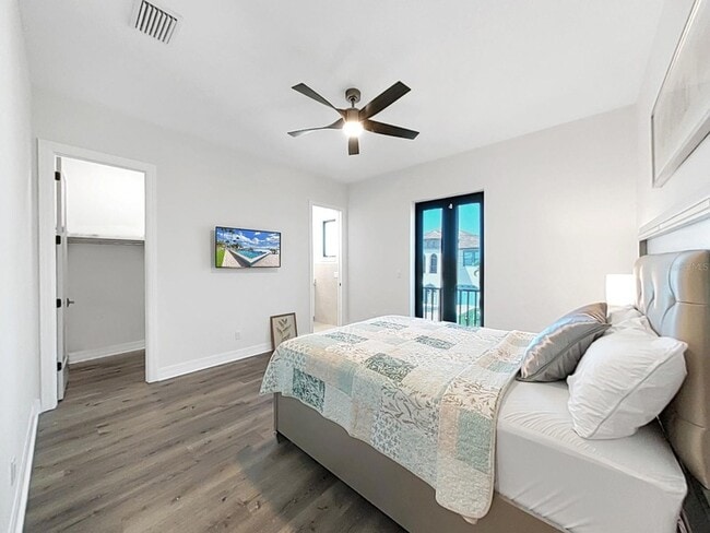 Photo - 882 Bay Point Dr