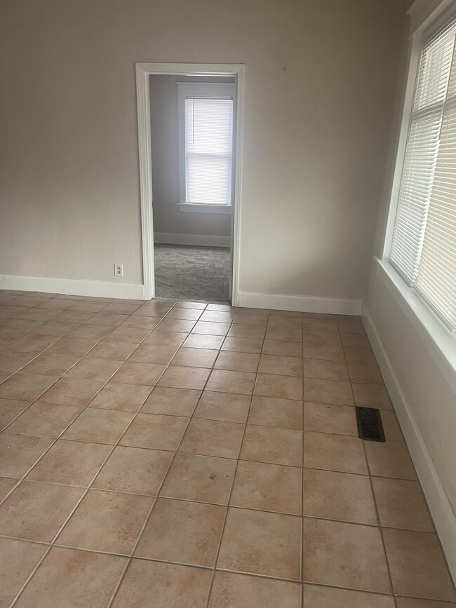 Photo - 1839 Ervay Ave