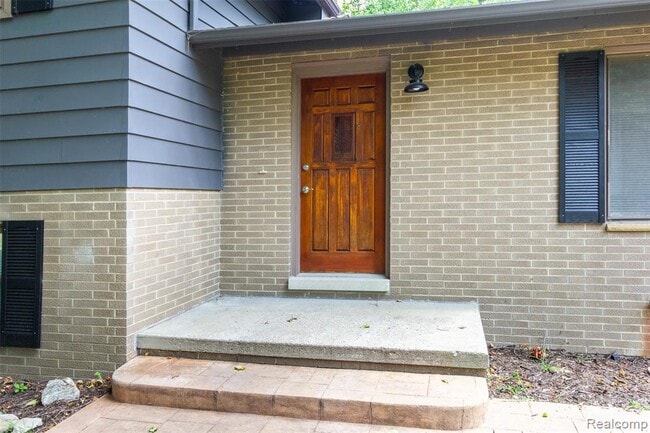 Photo - 7580 Thornwood St