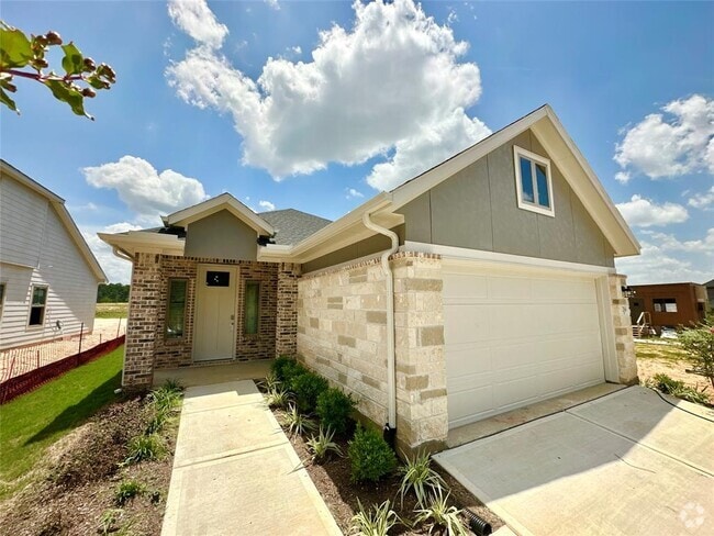 Building Photo - 12164 Ridge Top Dr Rental