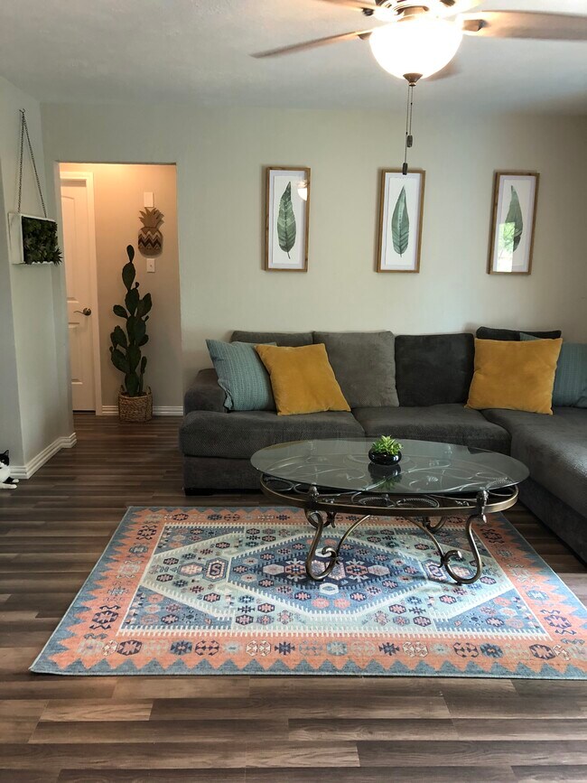 Photo - 6413 Moonglow Ln