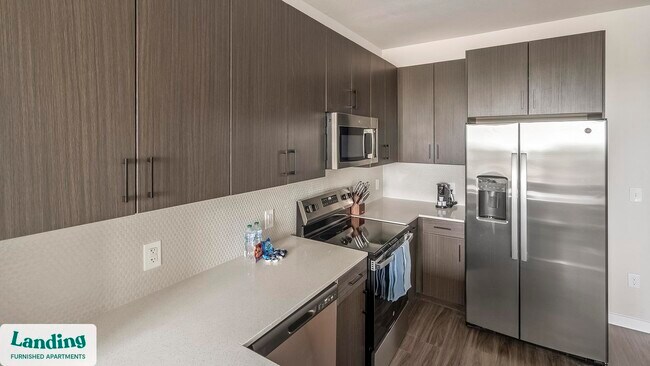 Photo - 14015 Univ Pass Unidad 3420