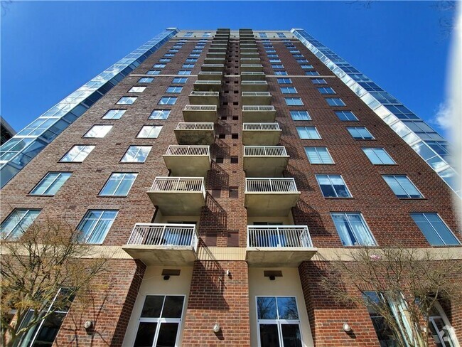 Building Photo - 285 Centennial Olympic Park Dr NW Unit 1903 Rental