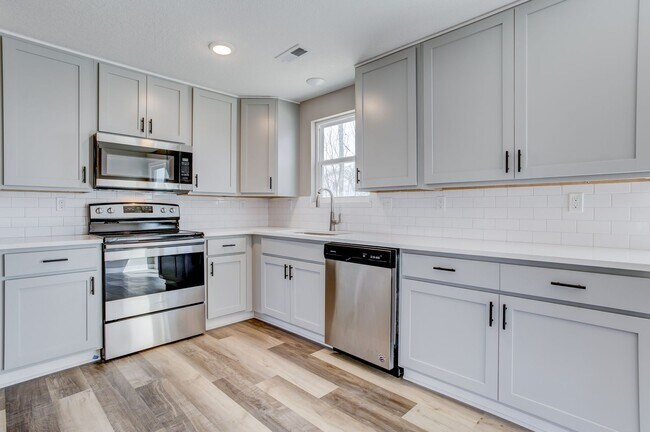 Photo - 6141 N Judson Dr