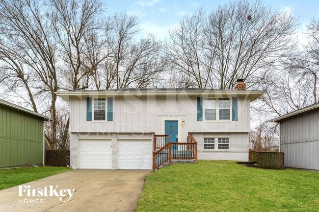 Building Photo - 615 N Pine St