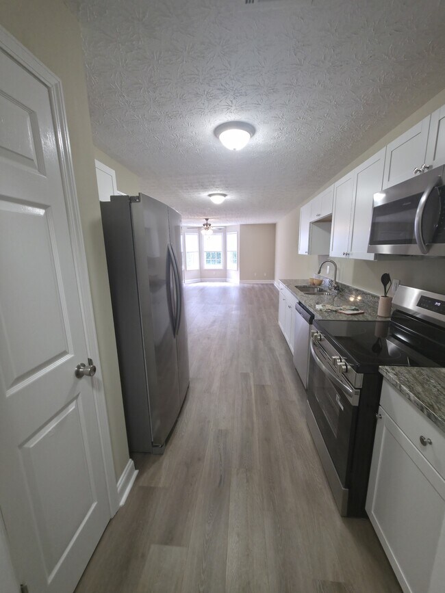 Photo - 291 Westchester Cir