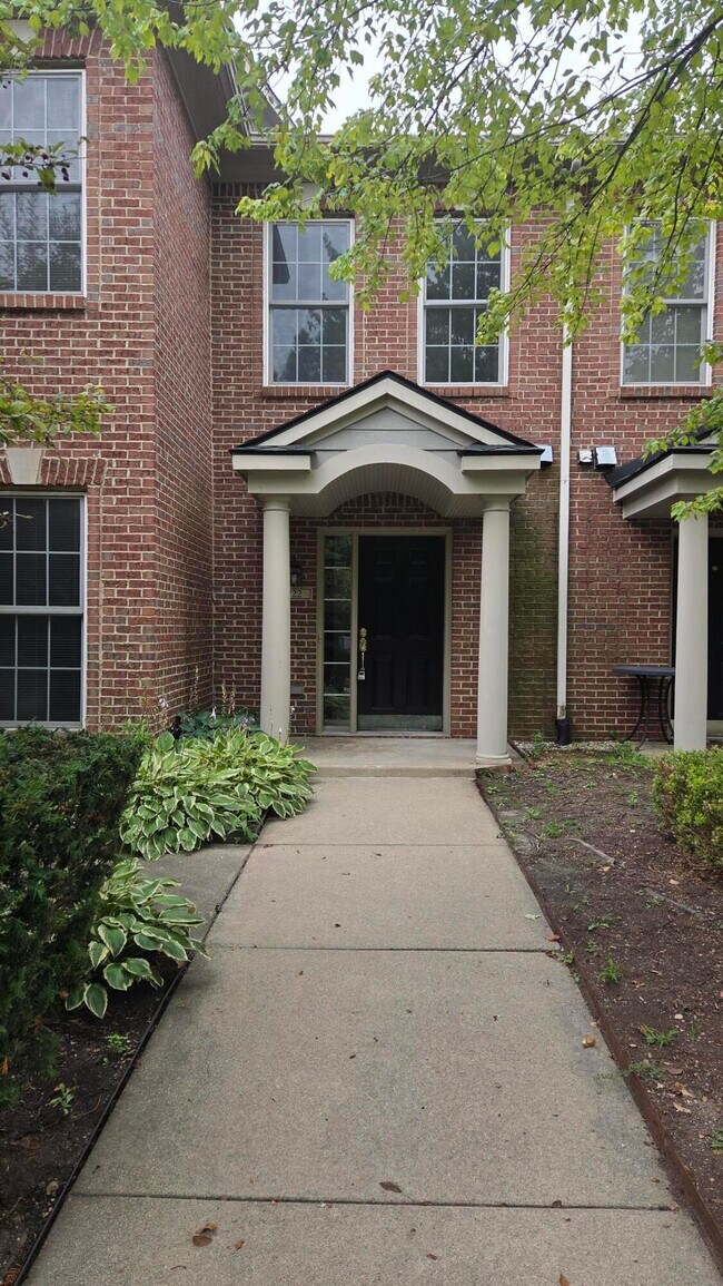 Photo - 5722 Wellesley Ln