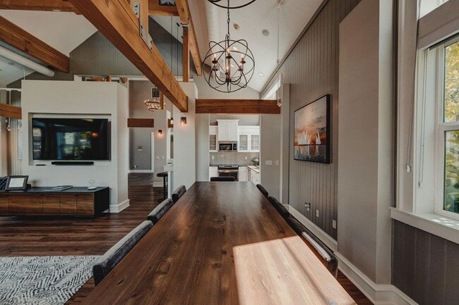 Bella Vista