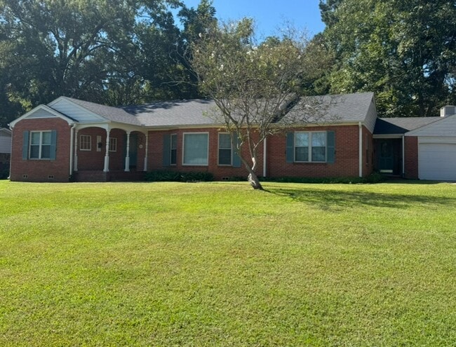 Photo - 504 Fleming Dr