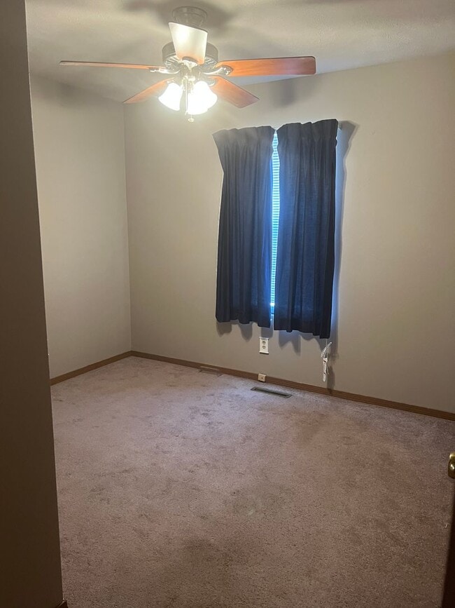 Photo - 3 bedroom/1.5 bathrooms